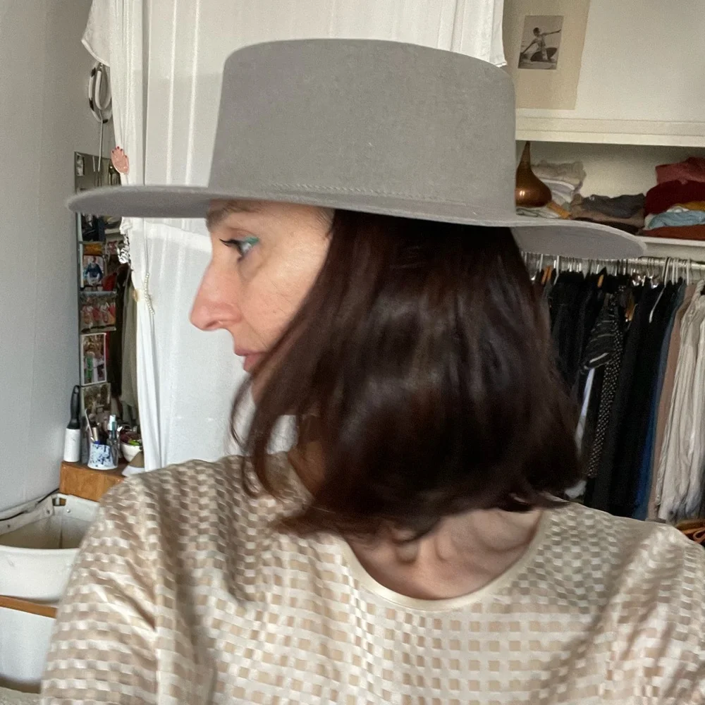 GIGI PIP Gray Wide-Brim dahlia grey boat hat - Picture 5 of 9